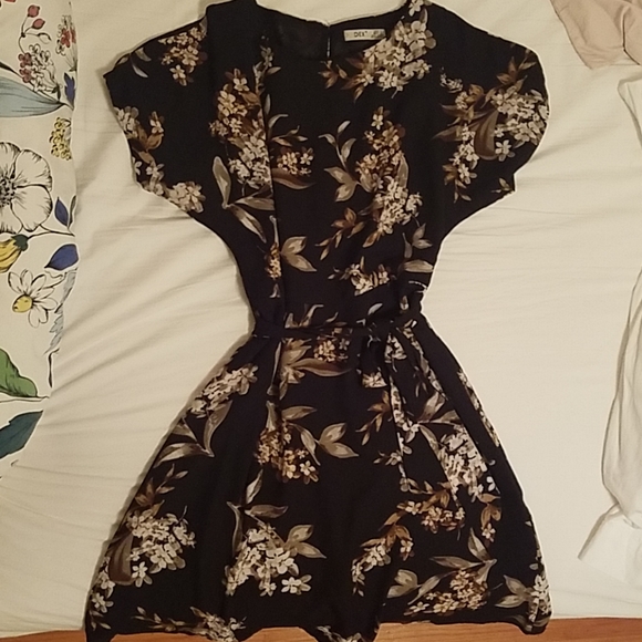 NEW! Fit and flare dress - Picture 2 of 5